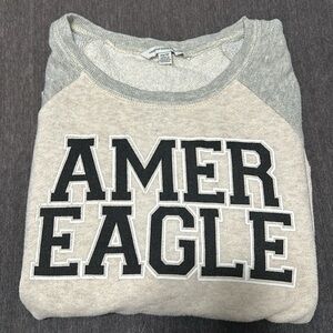 American Eagle crewneck